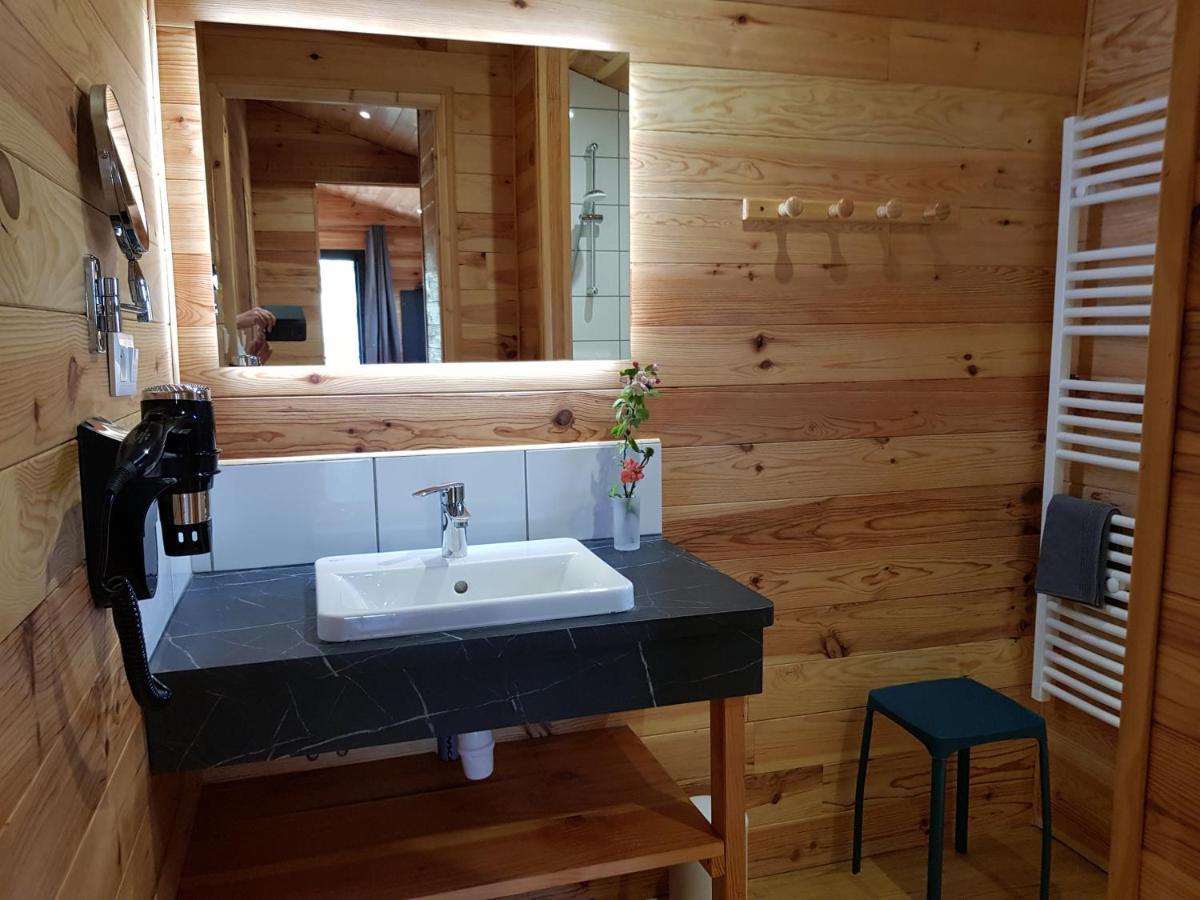 La Cabane Du Jardin Bongheat Kültér fotó
